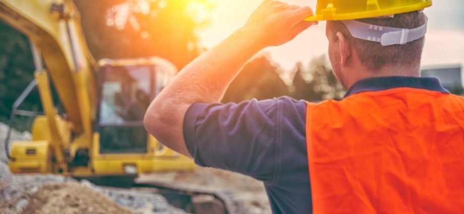 Dlaczego kurs CPCS jest tak ważny dla pracowników budowlanych w UK?